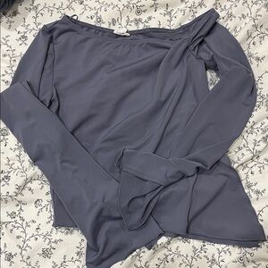 Garage Off-Shoulder Top in Soft Purple